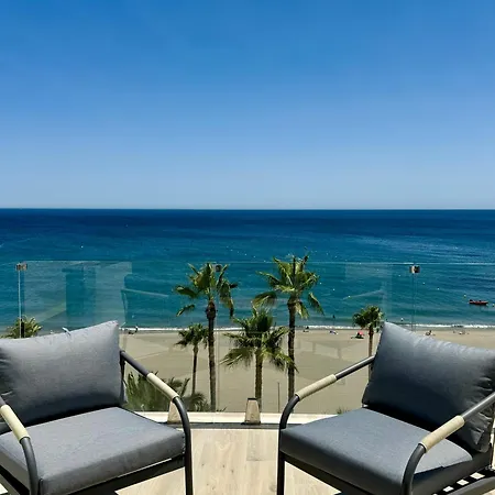 Sunnypalms - Beachfront Penthouse With Stunning Sea View Apartment